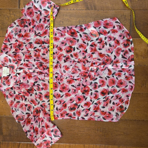 Kate Spade Roses Ruffle Silk Top In Size 2. - Picture 13 of 16